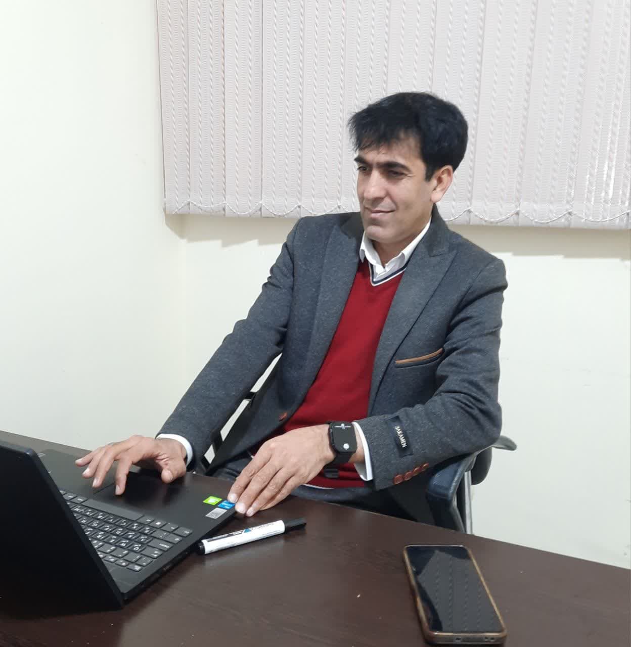  علی بابایی